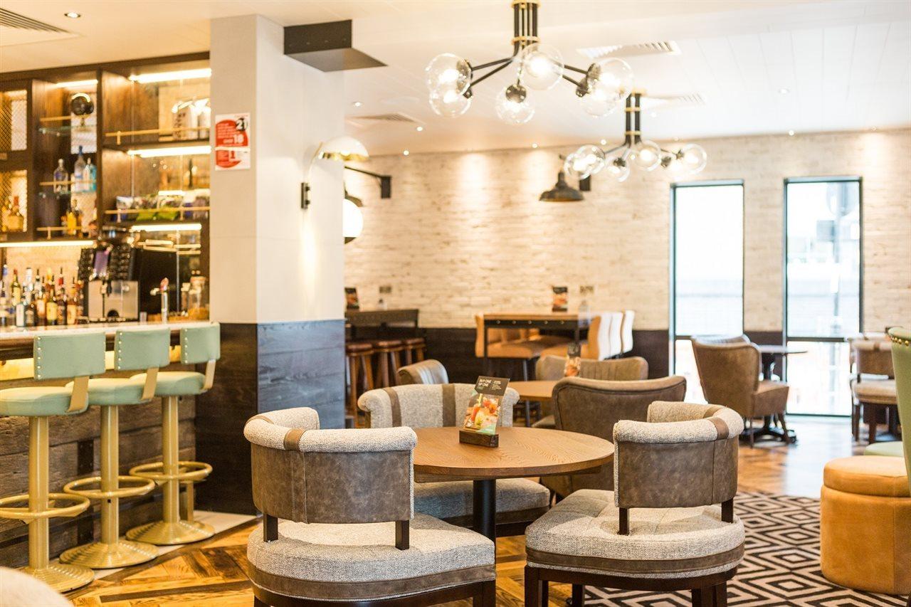 Hub By Premier Inn London Kings Cross Exterior foto